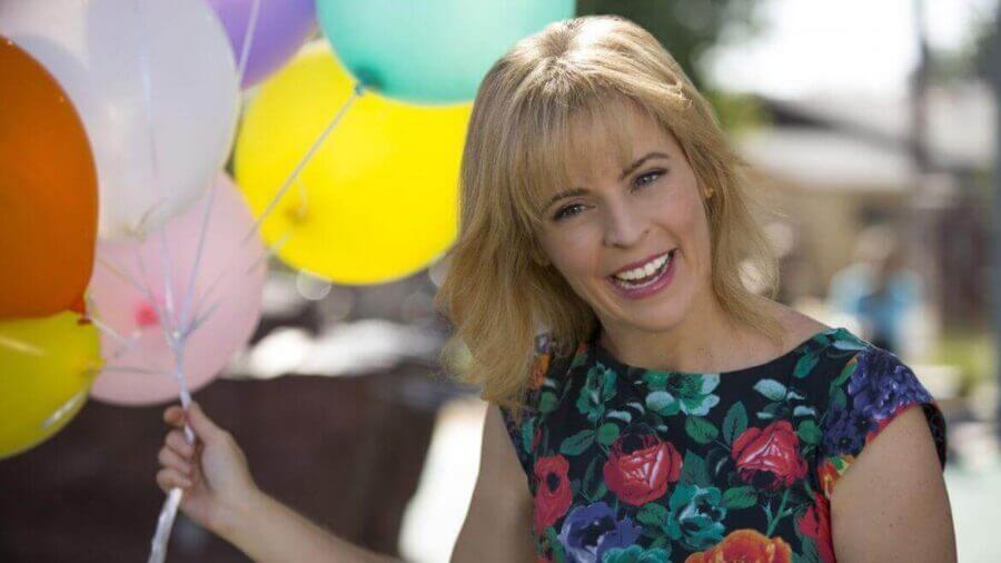 Lady Dynamite Season 2 Details And Release Date What S On Netflix