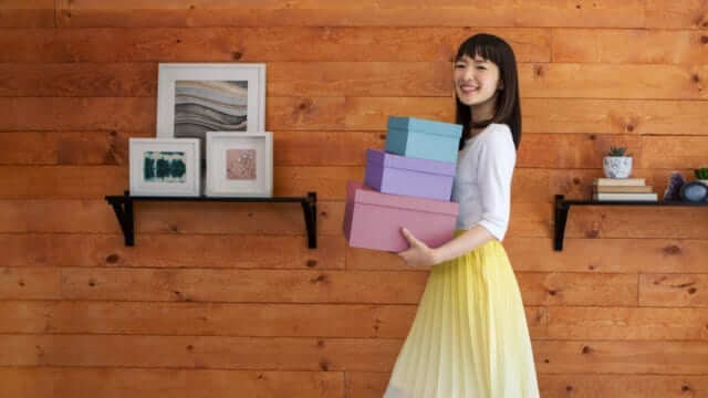 Tidying Up With Mary Kondo