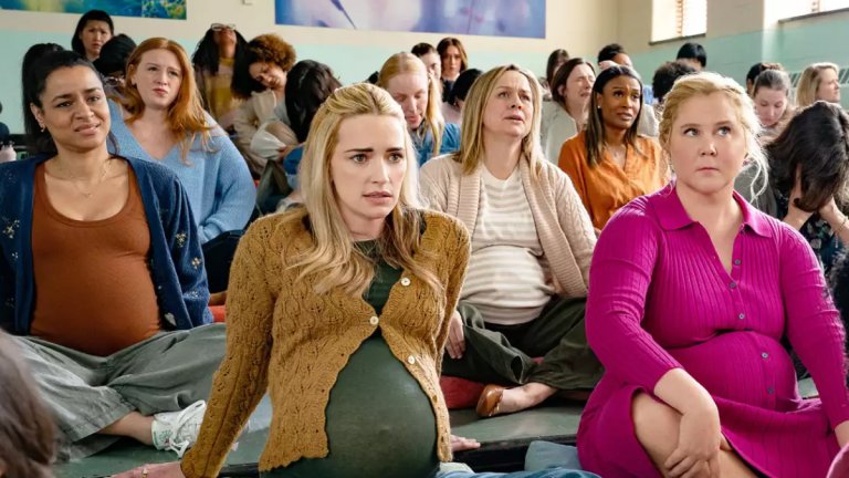 Kinda Pregnant Netflix First Look Movie Amy Schumer