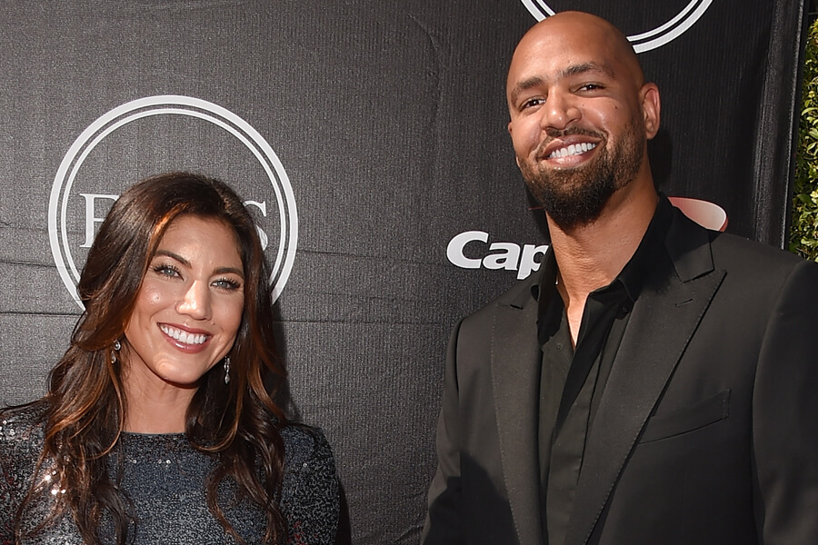 Hope And Jerramy Untold Hope Solo Us Soccer Sports Documentary Coming To Netflix In September 2024