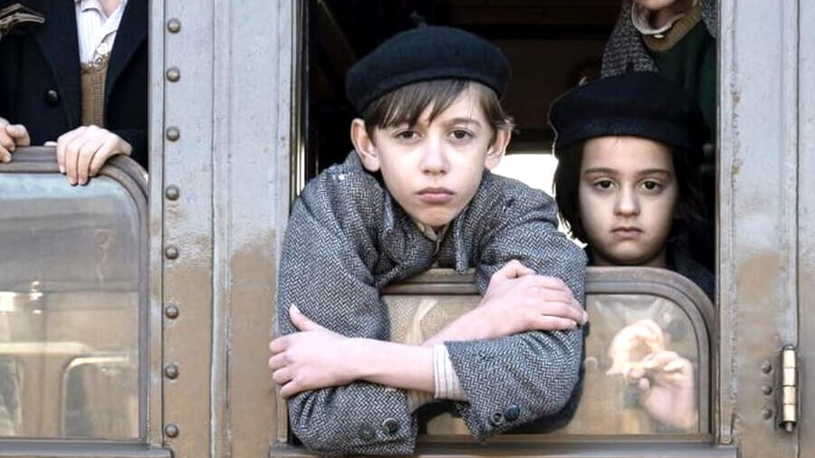 Christian Cervone The Childrens Train Italian Drama Coming To Netflix In December