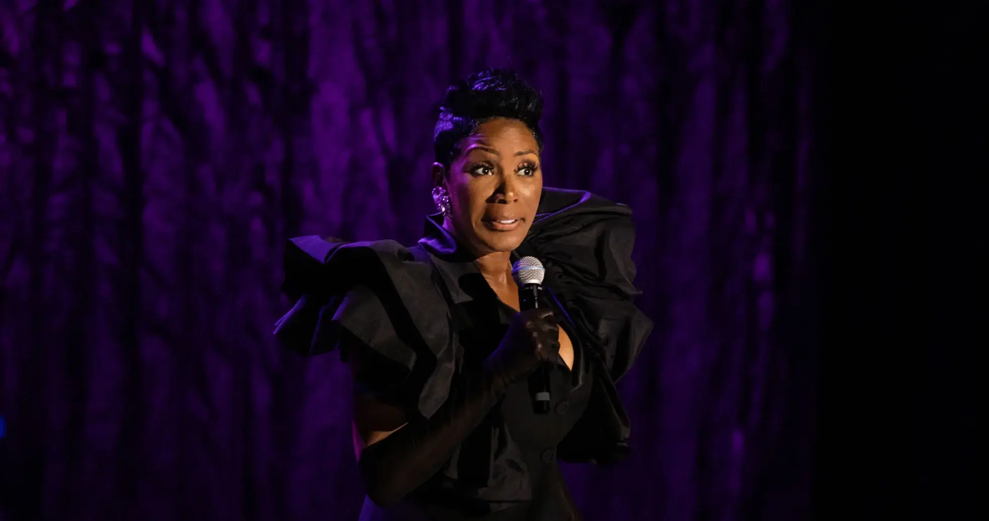 Sommore Queen Chandelier Leaving Netflix