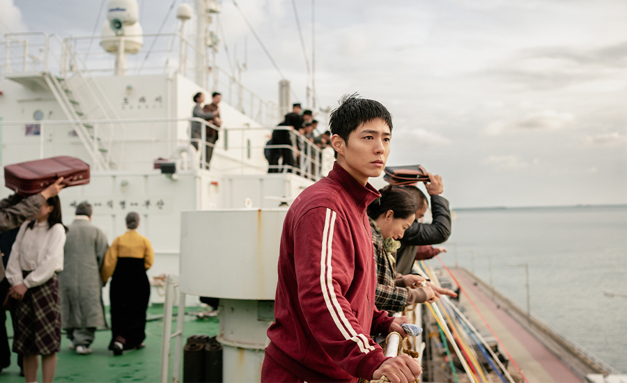 Park Bo Gum Cast When Life Gives You Tangerines Netflix K Drama First Look